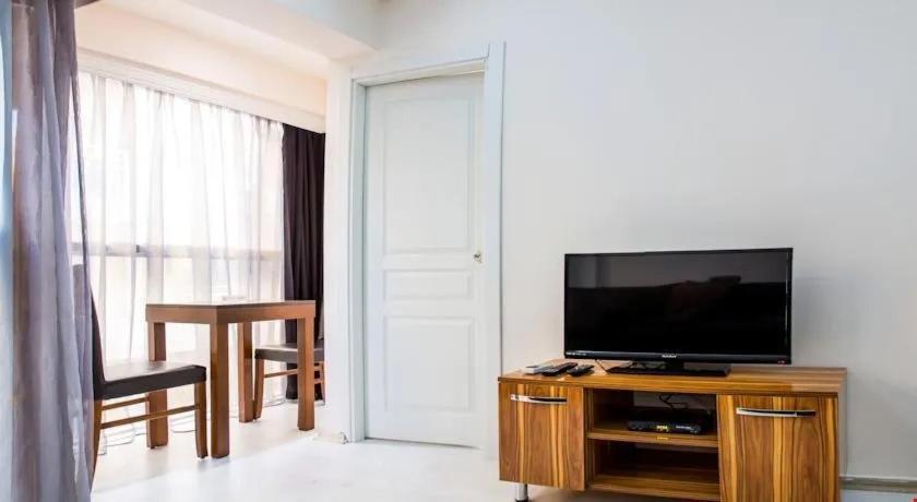 Smyrna Homes & Suits Izmir Bagian luar foto